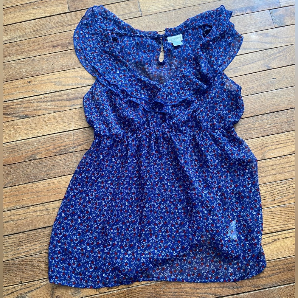 MOTHERHOOD MATERNITY: floral print blouse. Ruffled neck, short sleeve, sheer.